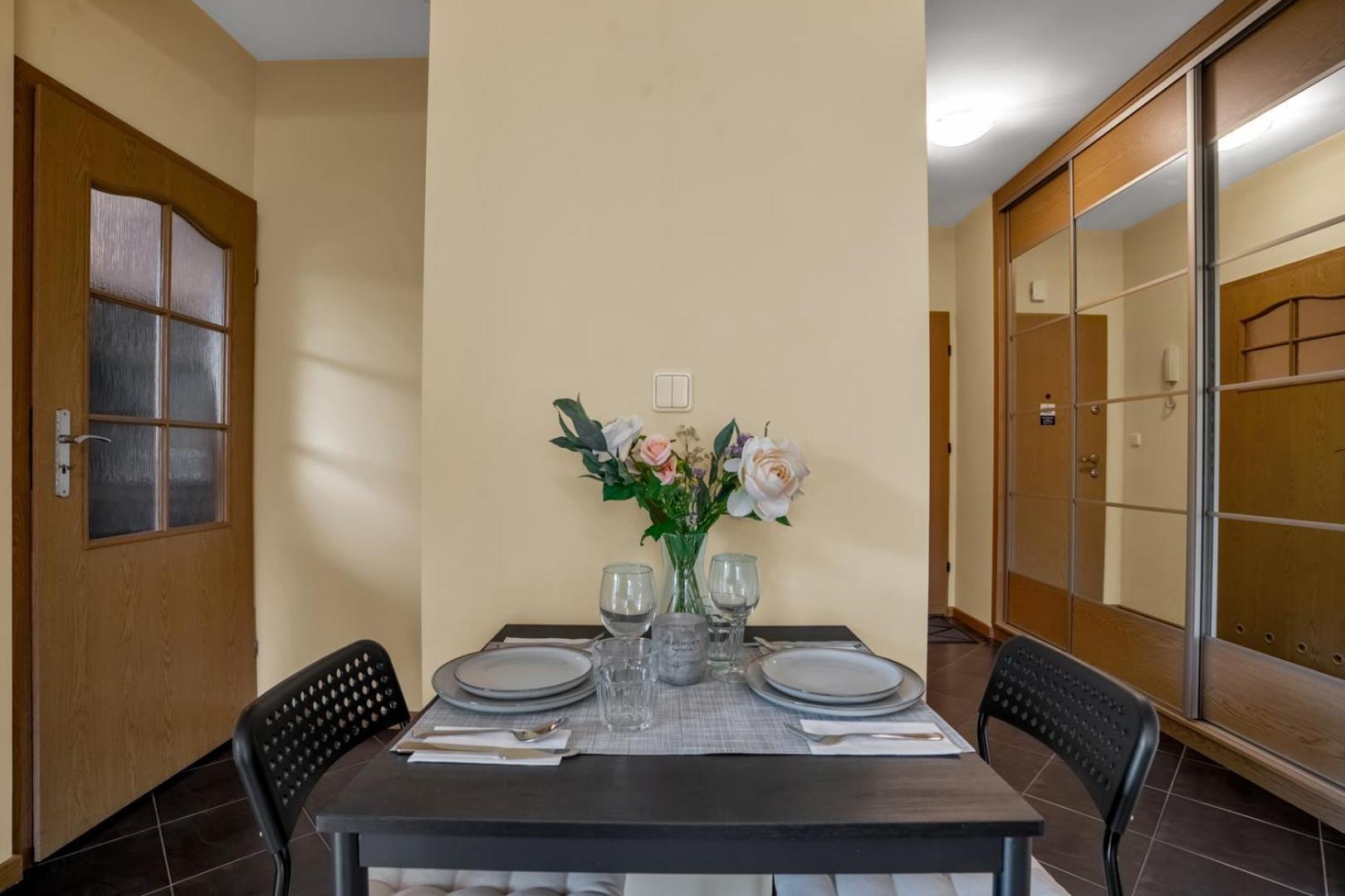 Apartament Mokotow - Balcony, Parking - By Rentujemy *